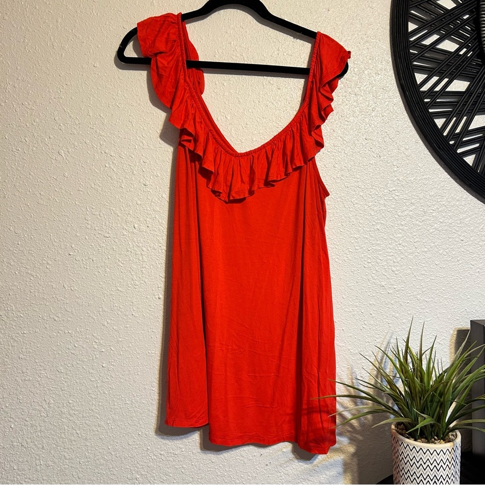 Torrid ruffle tank